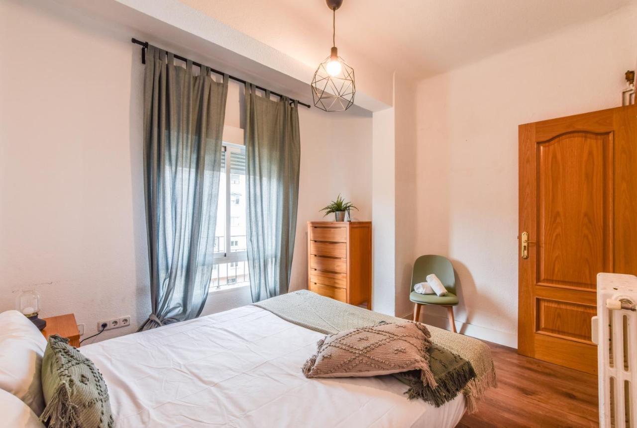 Retiro VIII Apartment Madrid Exterior photo