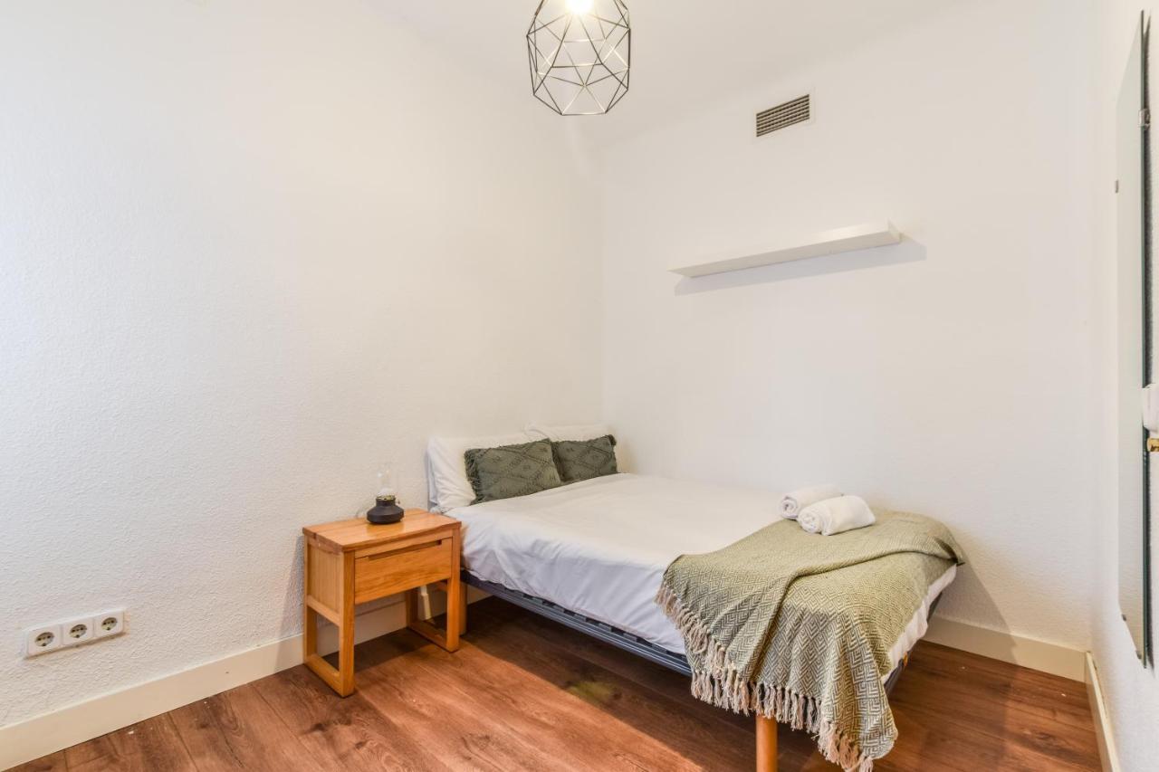 Retiro VIII Apartment Madrid Exterior photo