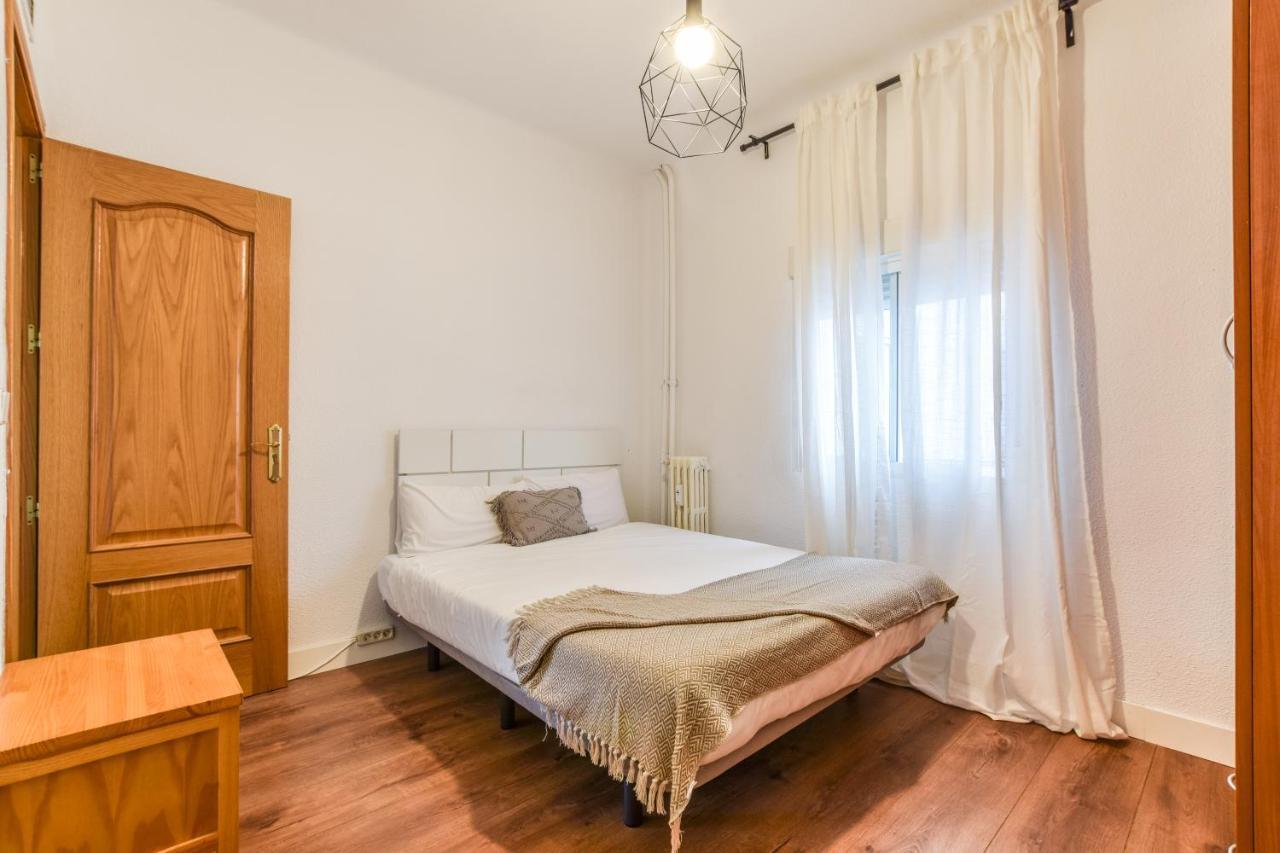 Retiro VIII Apartment Madrid Exterior photo